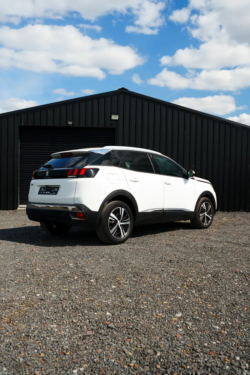 Peugeot 3008 Allure 58K km - Image 2