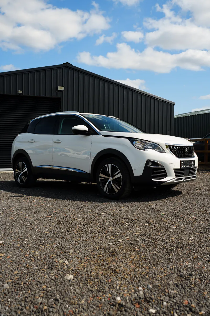 Peugeot 3008 Allure 58K km - Image 3