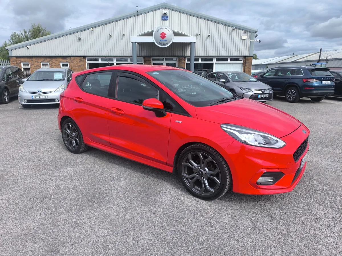 201 Ford Fiesta 1.1 ST LINE - Image 1
