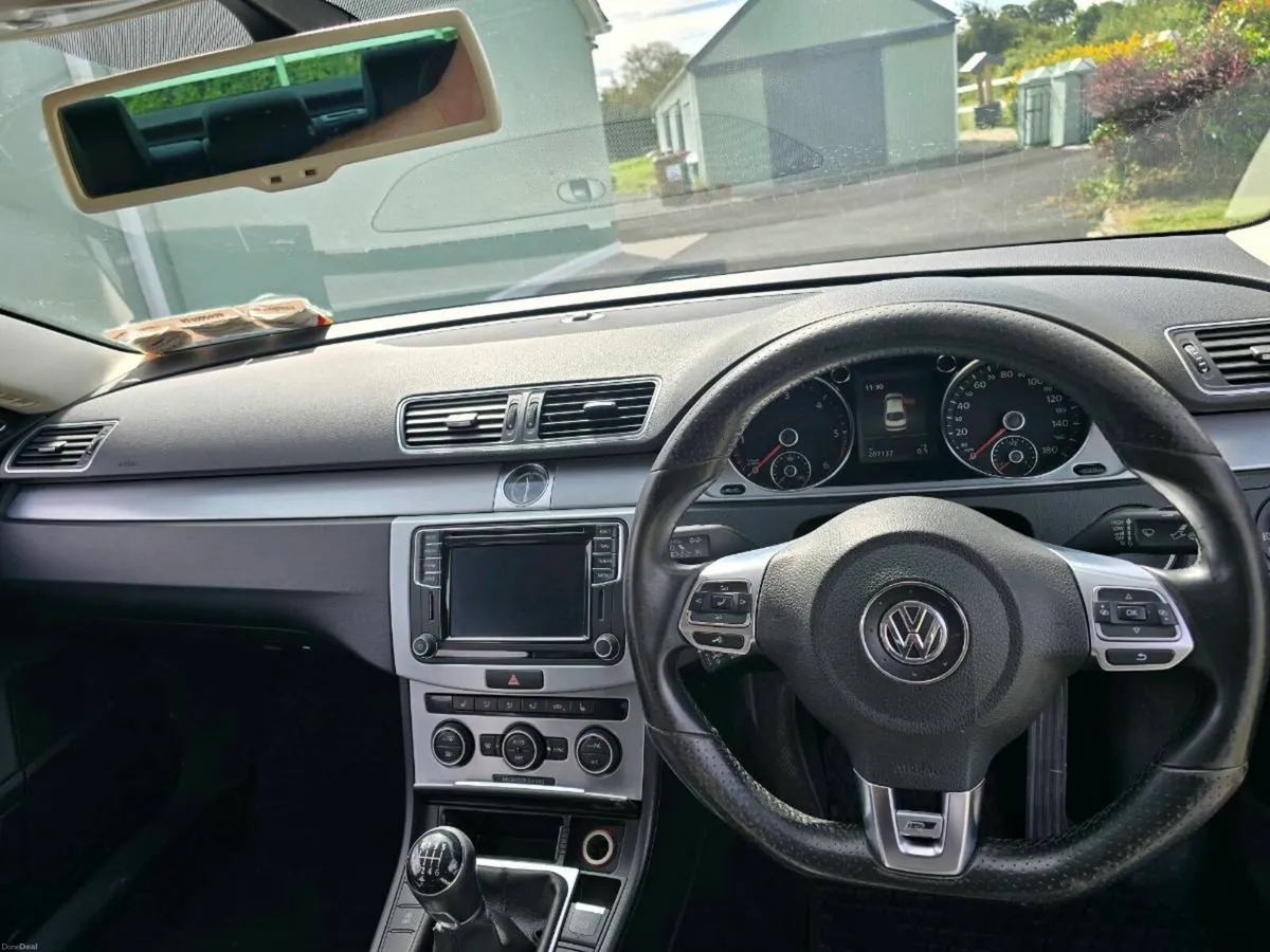Volkswagen Passat CC R-Line - Image 4