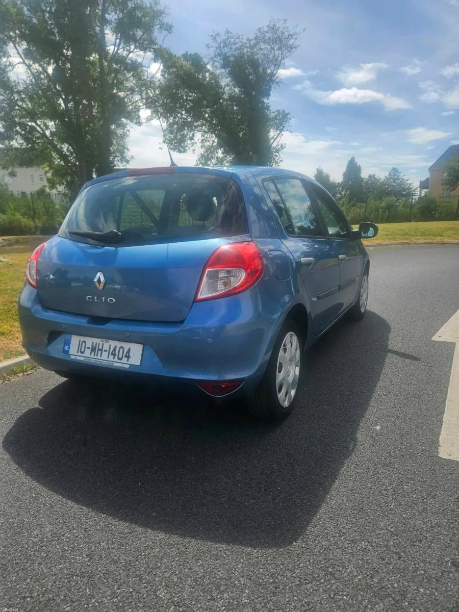 Renault clio - Image 1
