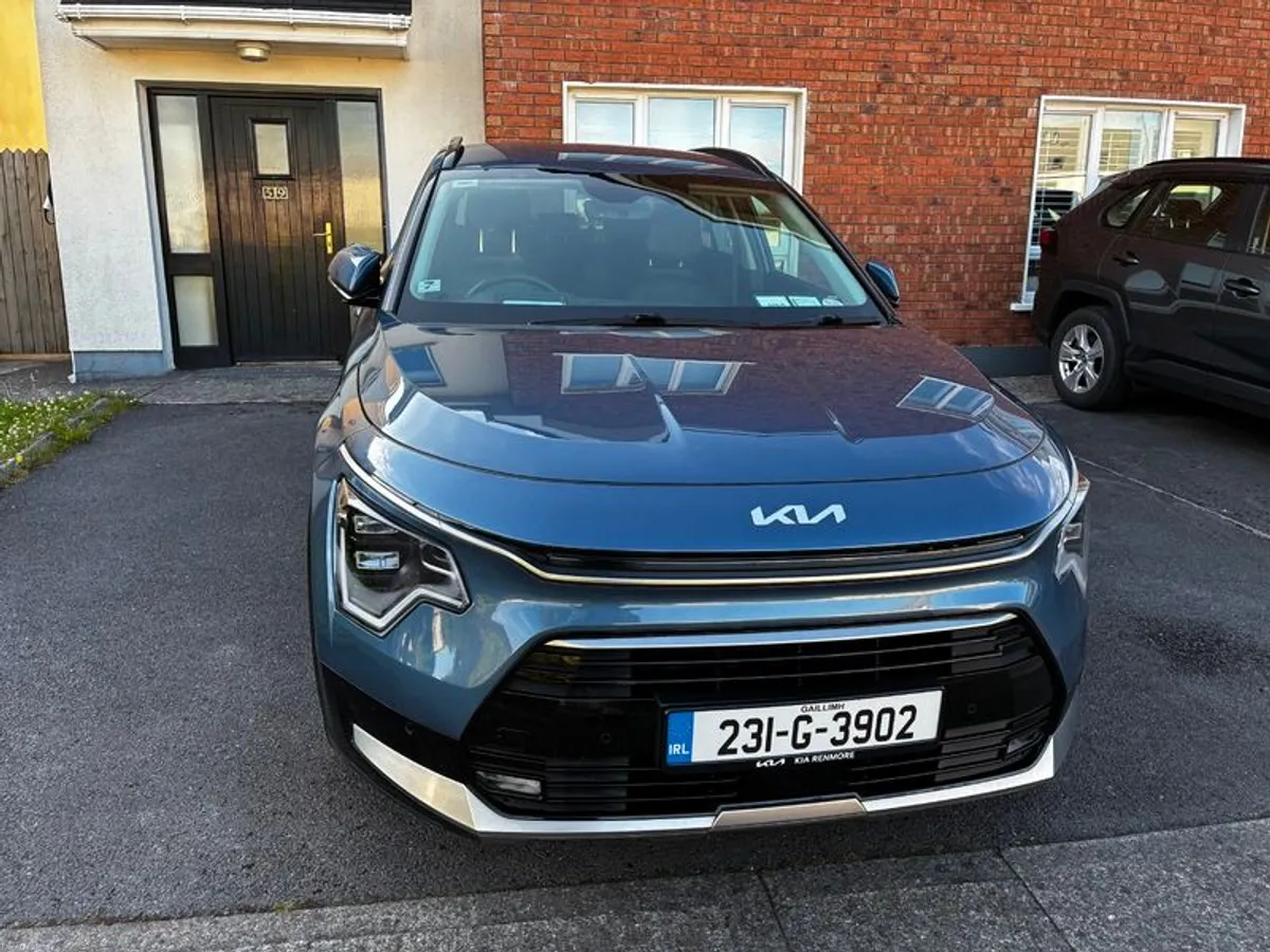 2023 Kia Niro - Image 6