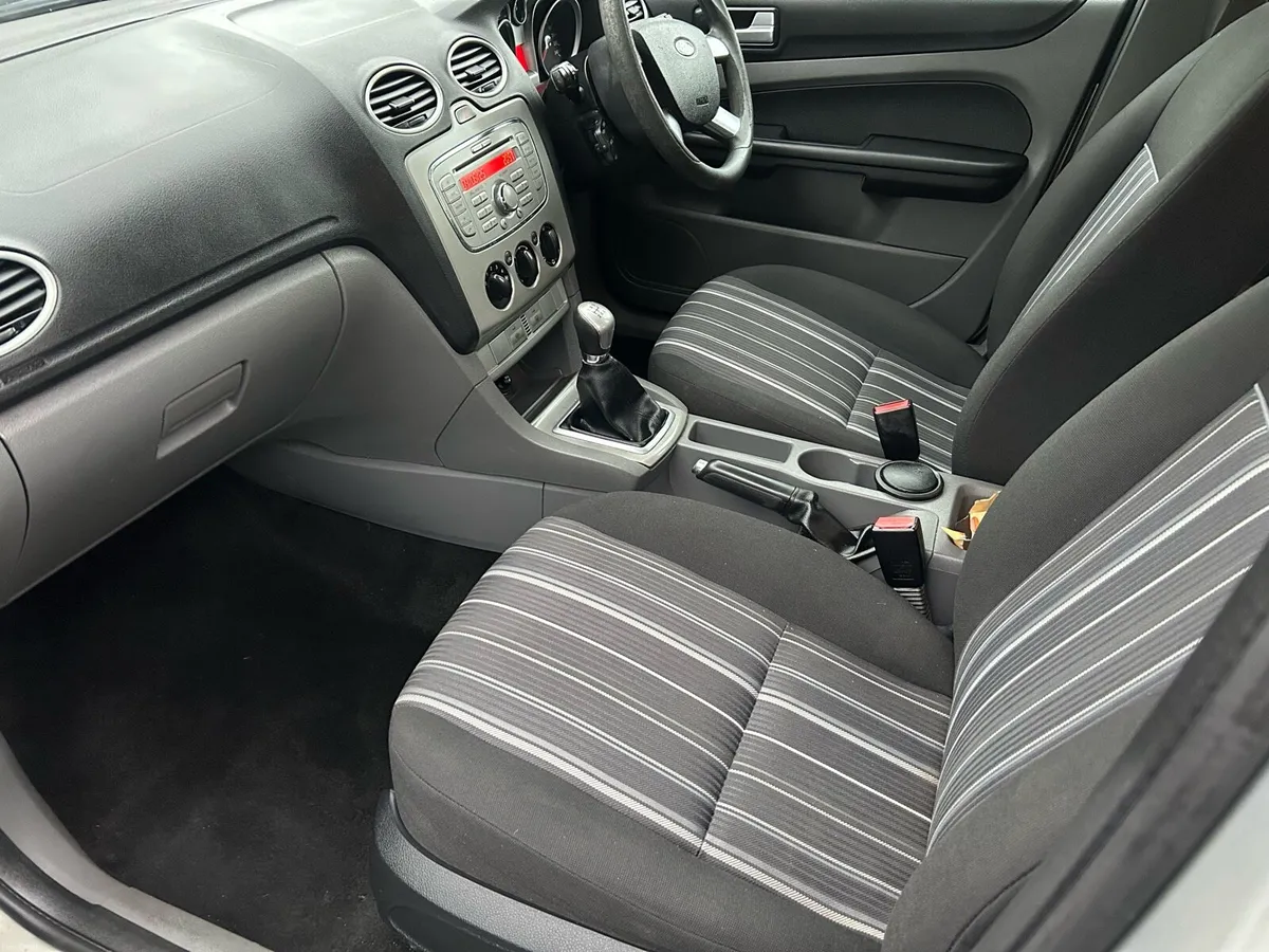 2010 Ford Focus.. New NCT & Full Service - Image 5