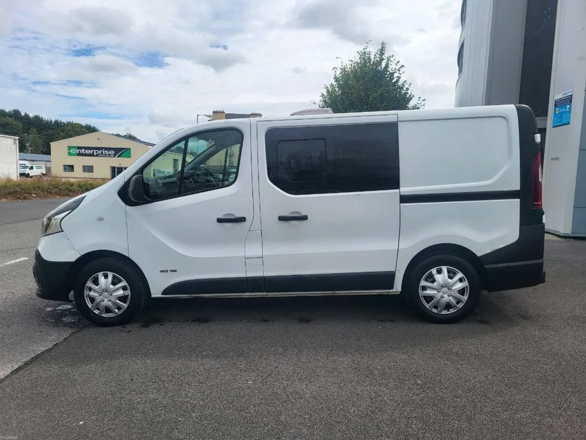 2016 Renault Trafic weekender💚EP ready🎼🎸 - Image 1