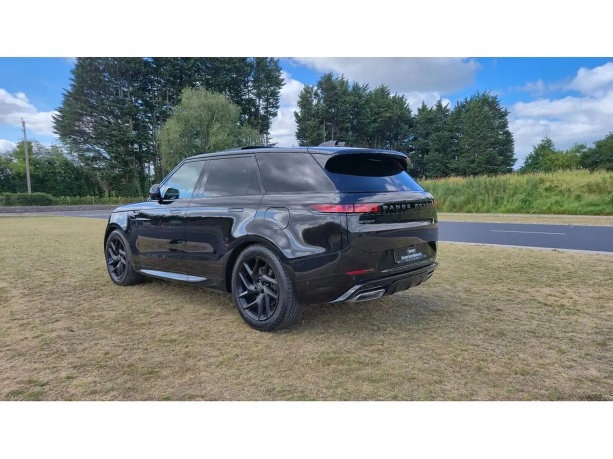 Land Rover Range Rover Sport DYNAMIC SE - Image 4