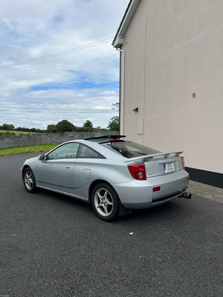 Toyota Celica - Image 4