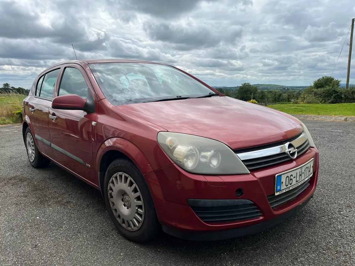 Opel Astra - Image 1