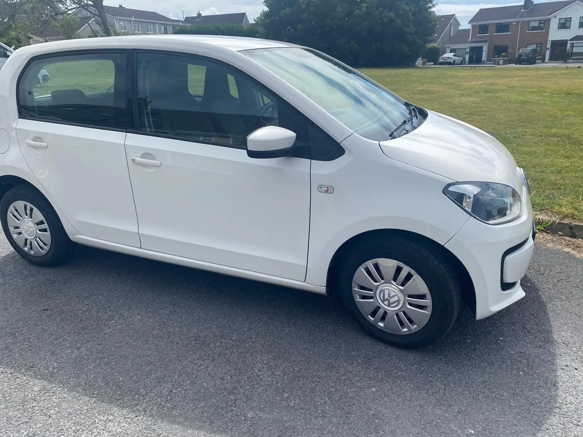VW UP 2013 1.0L AUTOMATIC PETROL *BT & Nav* - Image 6
