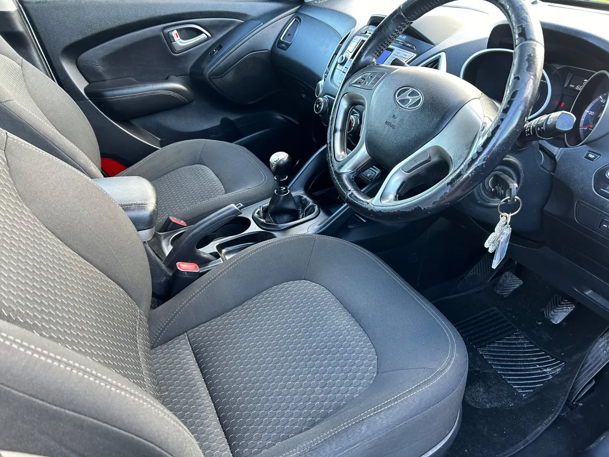 2013 Hyundai ix35… New NCT & Fully serviced - Image 6