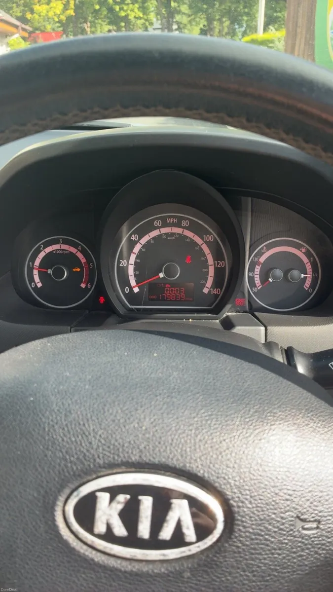 Kia Ceed 2011 - Image 6