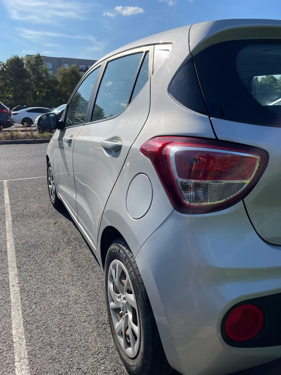 Hyundai i10 2017 - Image 5