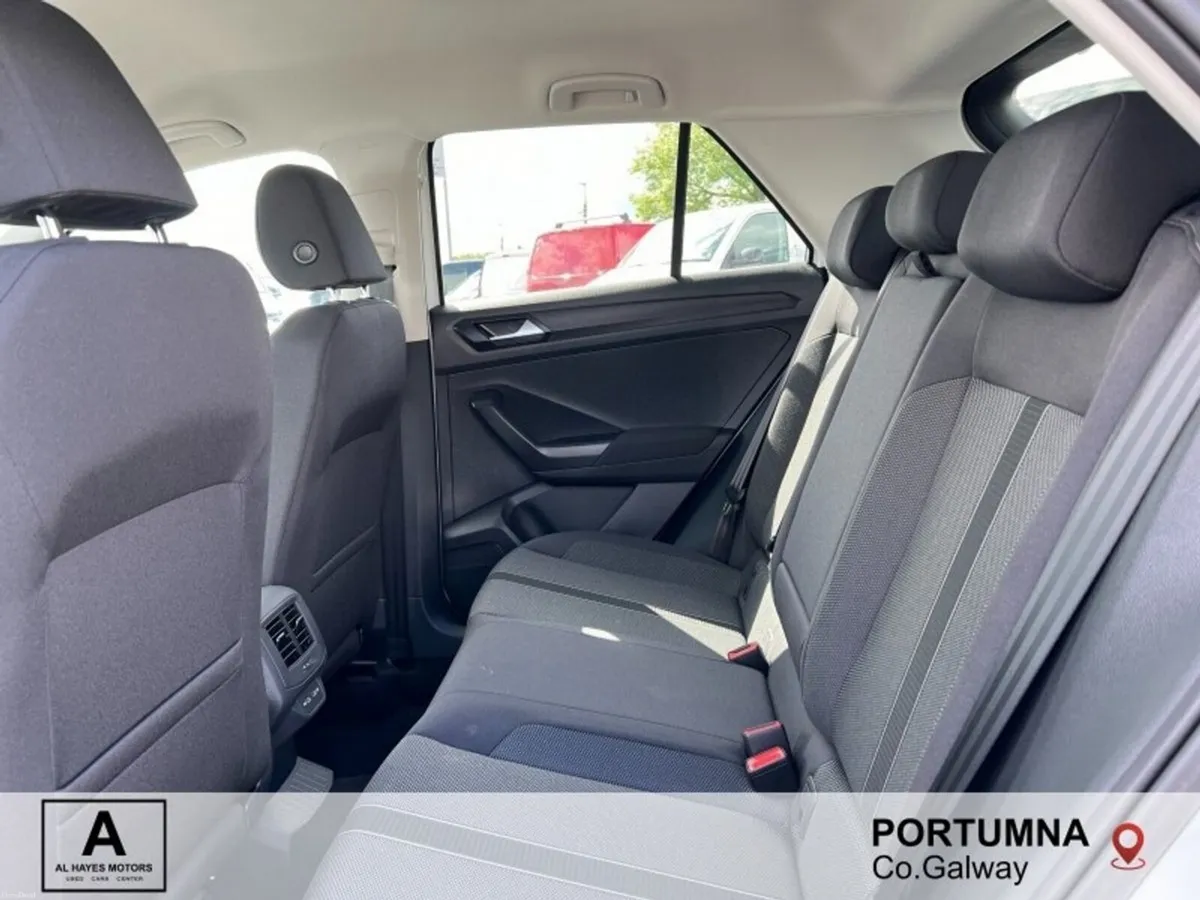 Volkswagen T-Roc EDITION 75 2.0TDI M6F 116HP - Image 4