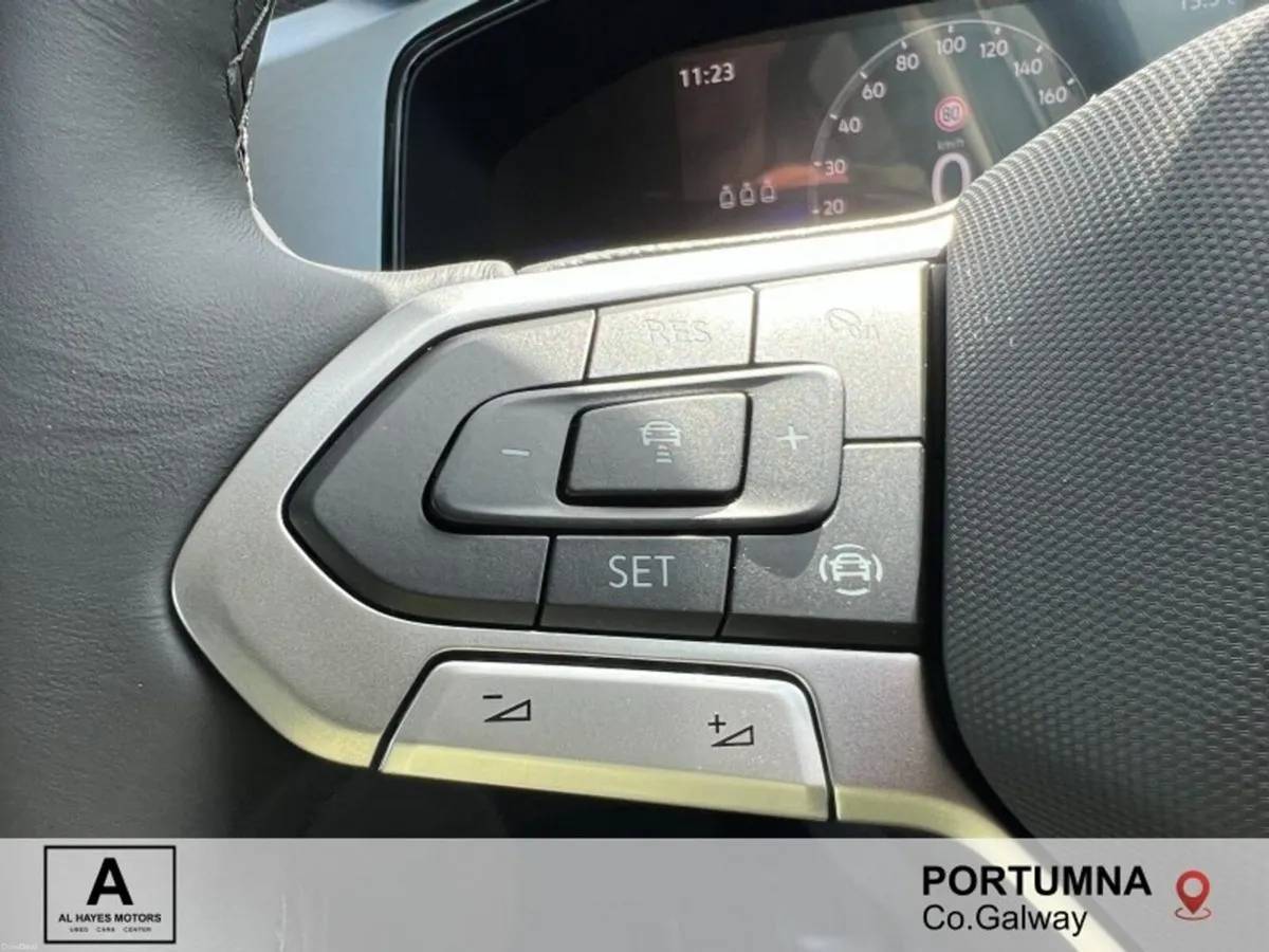 Volkswagen T-Roc EDITION 75 2.0TDI M6F 116HP - Image 6