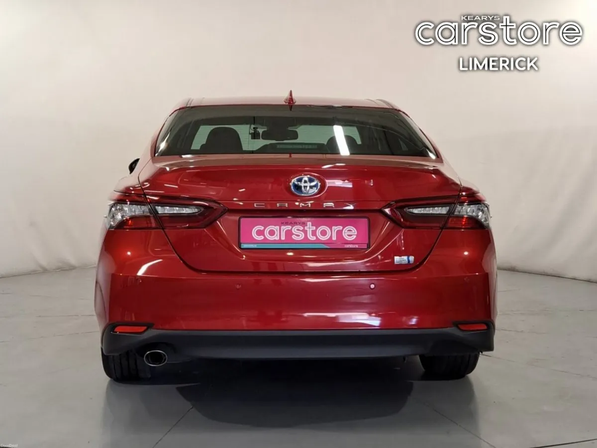 Toyota Camry 2.5 HYBRID - Image 4