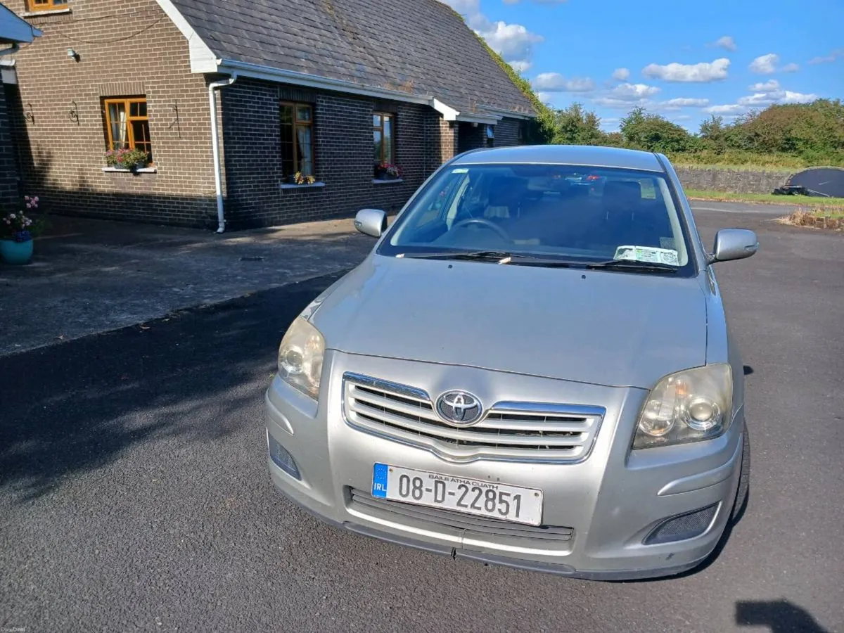 Toyota Avensis - Image 2