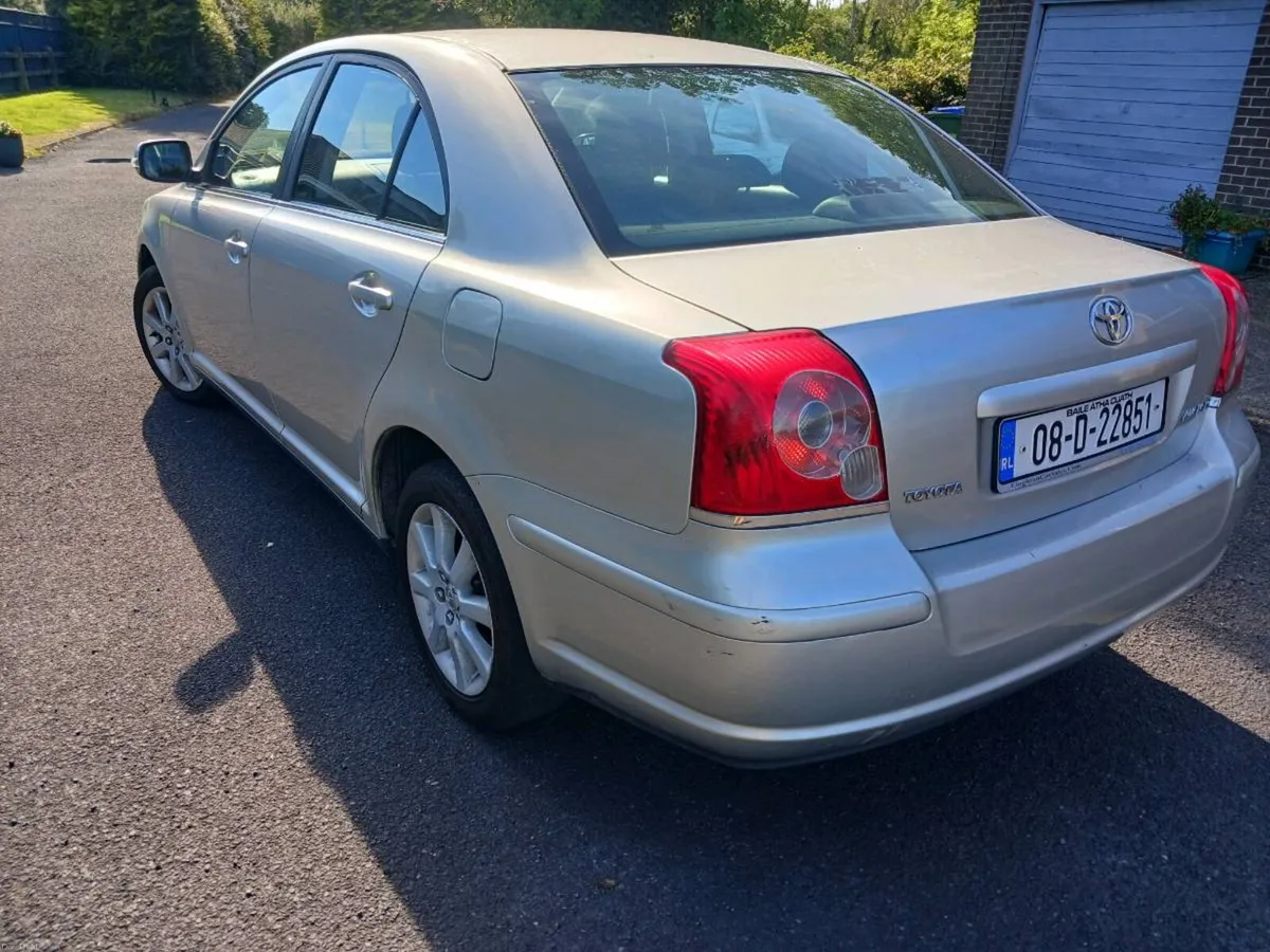 Toyota Avensis - Image 4