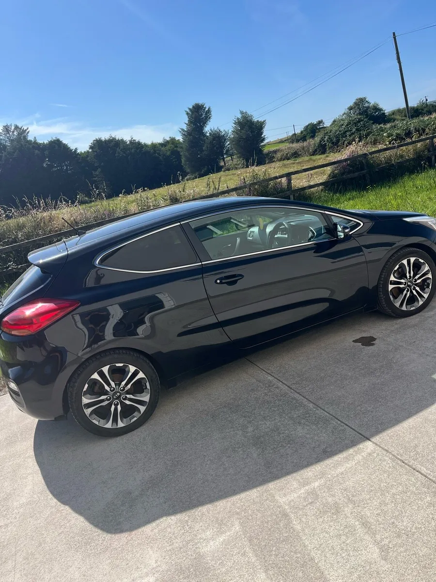 151 Kia Pro Ceed 1.6 EX 3DR - Image 1