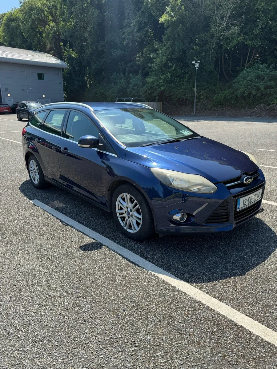 2012 Ford focus 1.6tdci ncted and taxed - Image 1