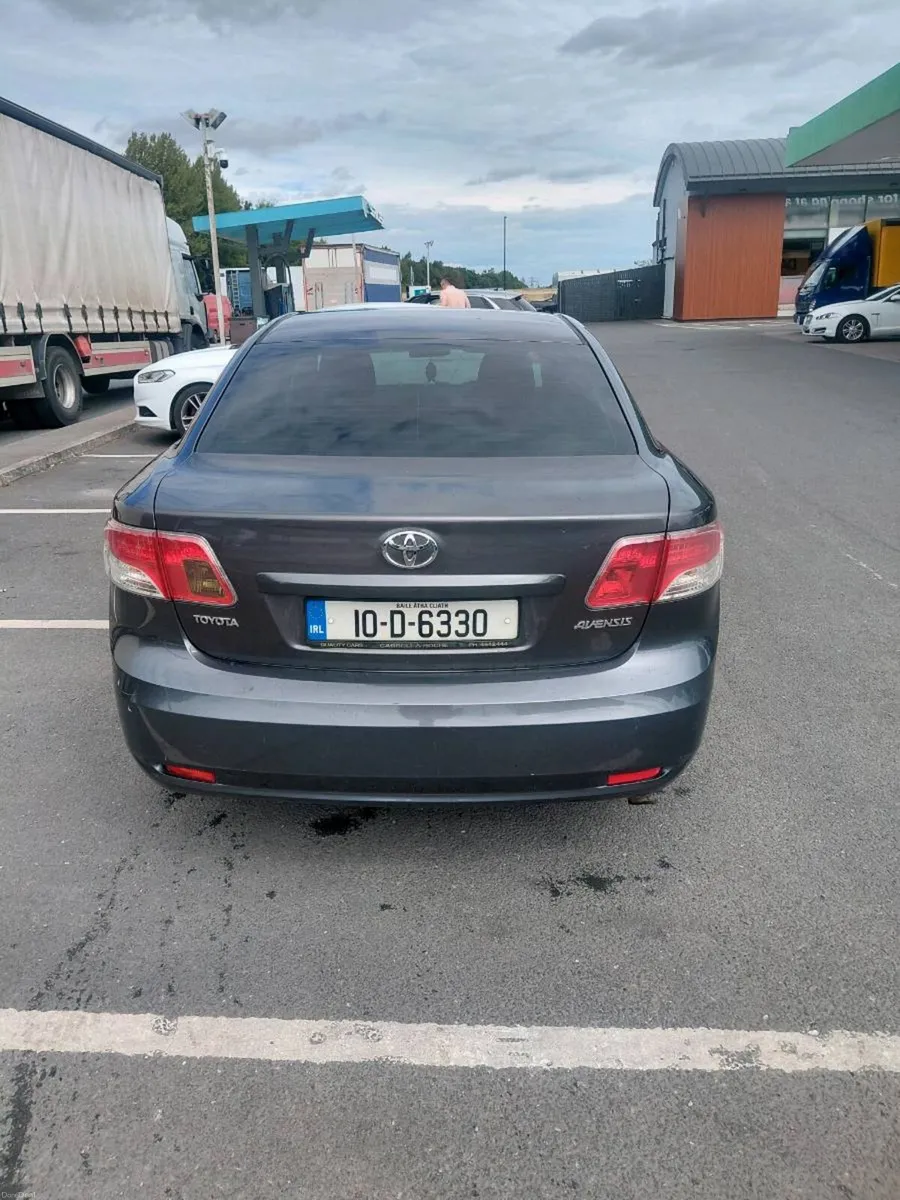 Toyota avensis - Image 4