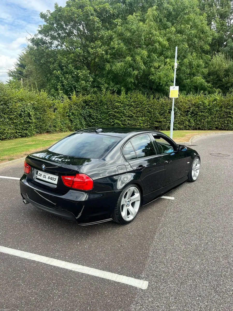 E90 318D msport - Image 1
