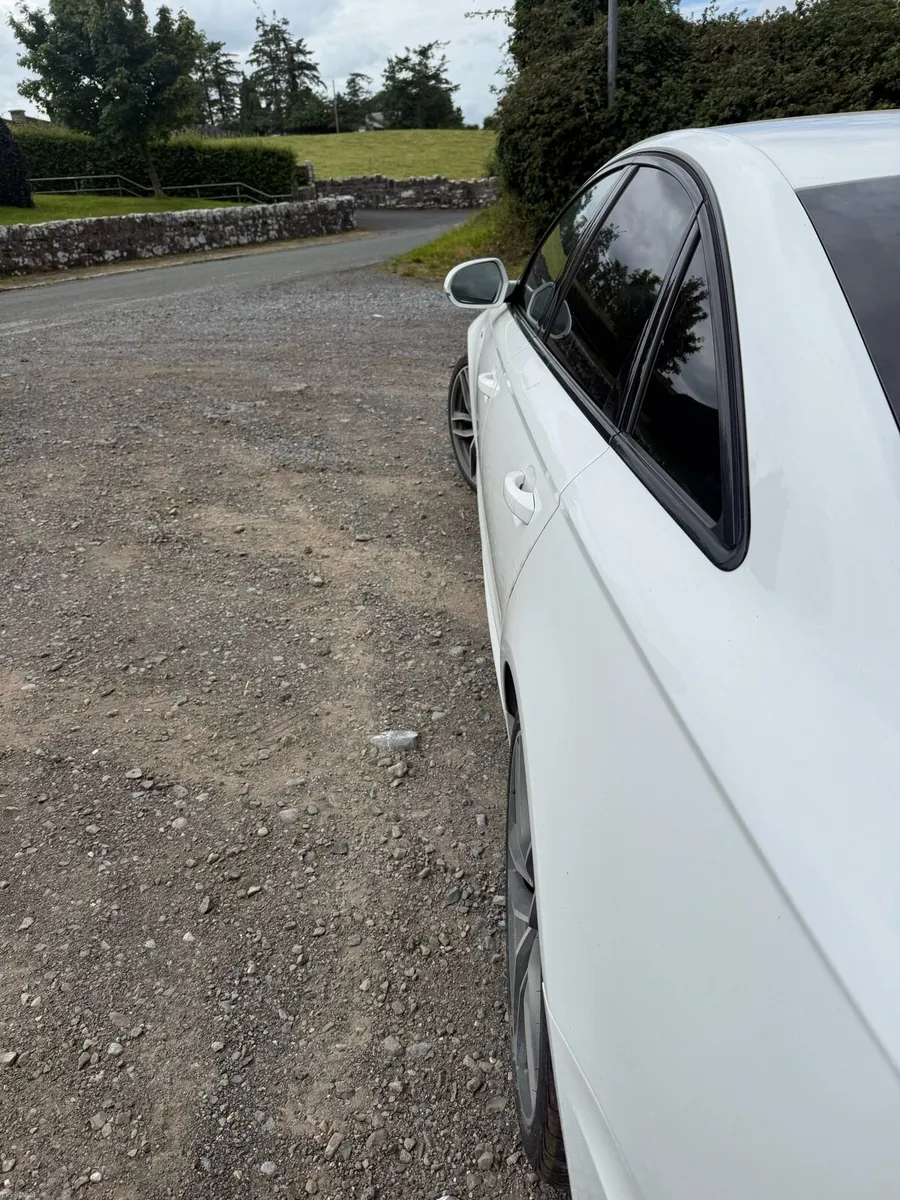 Audi A6 ( Black Edition) - Image 6