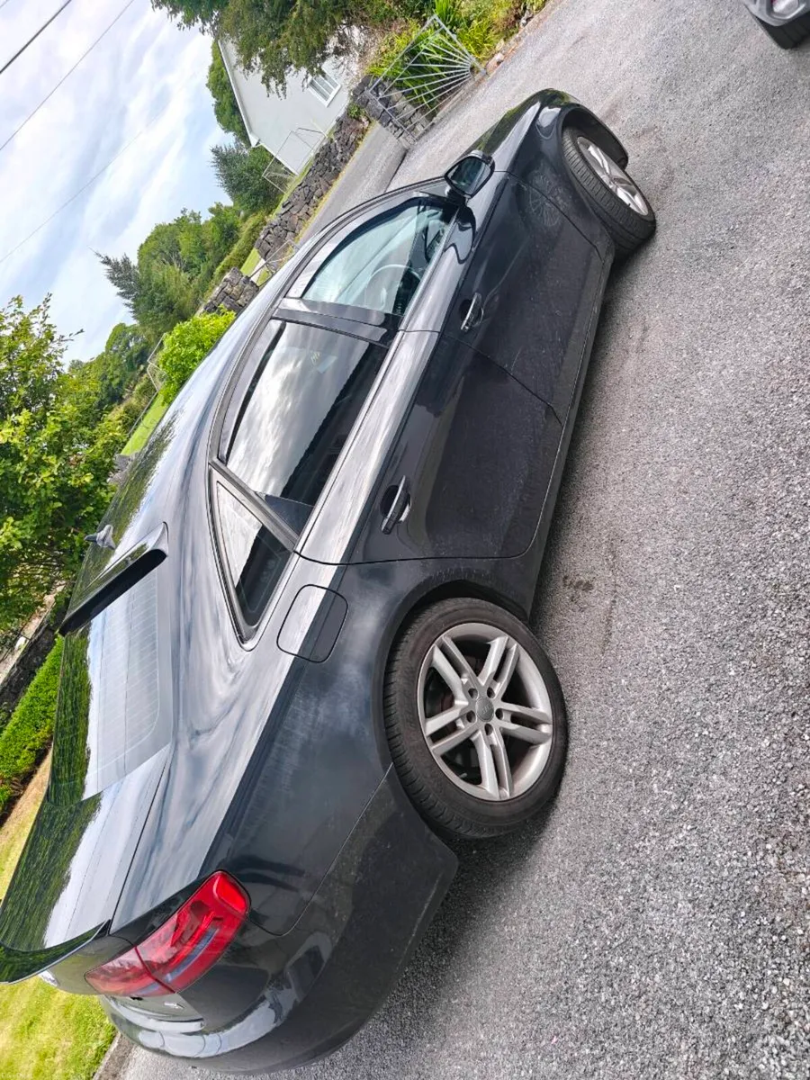 Audi A4 - Image 2