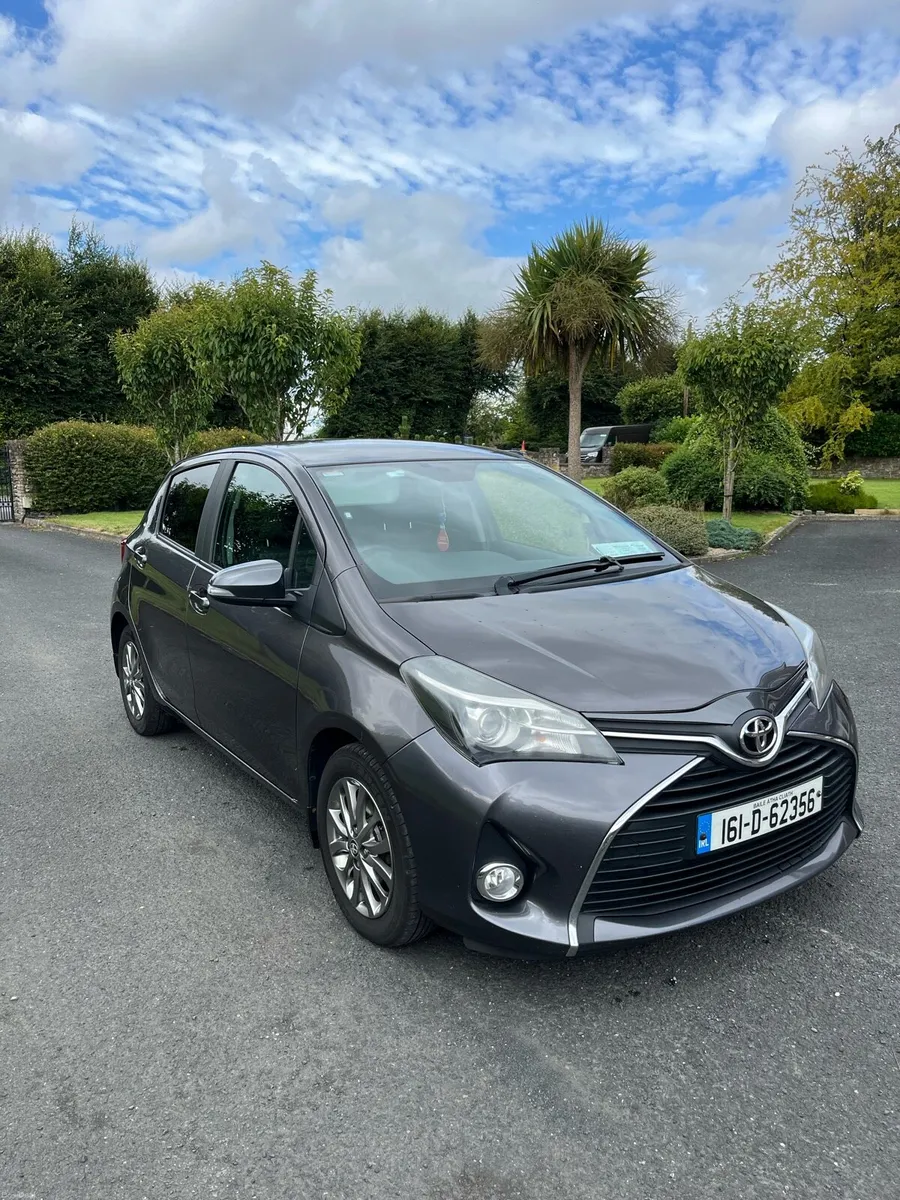 2016 Toyota Yaris - Image 3