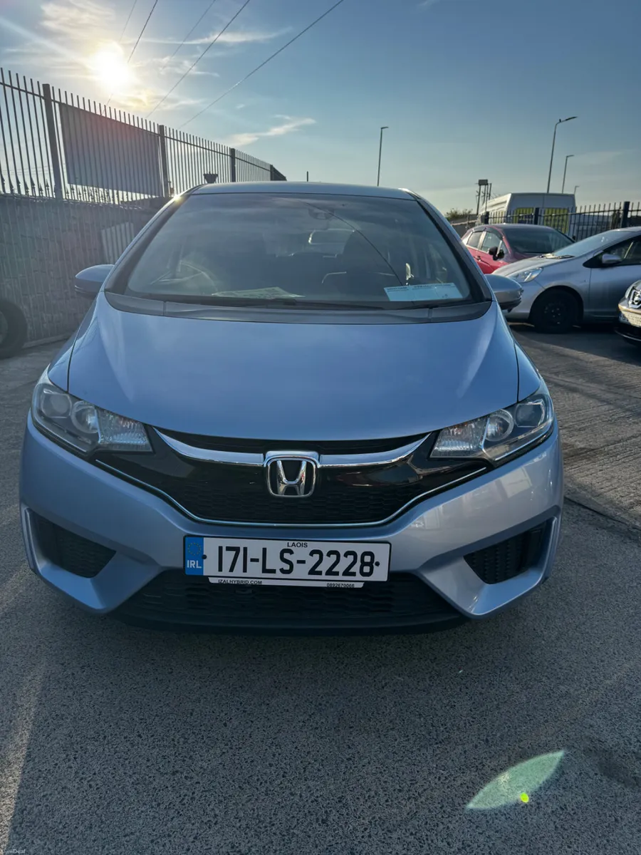 Honda Fit 2017 - Image 1