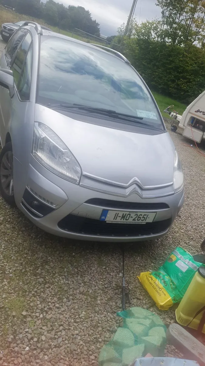 Toyota Avensis 2011 - Image 3