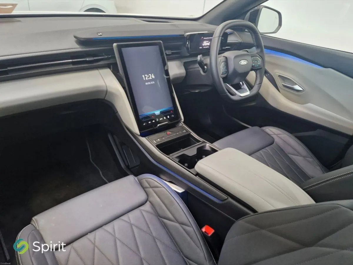 Ford Explorer Premium 77kWh Extended Range RWD **C - Image 4