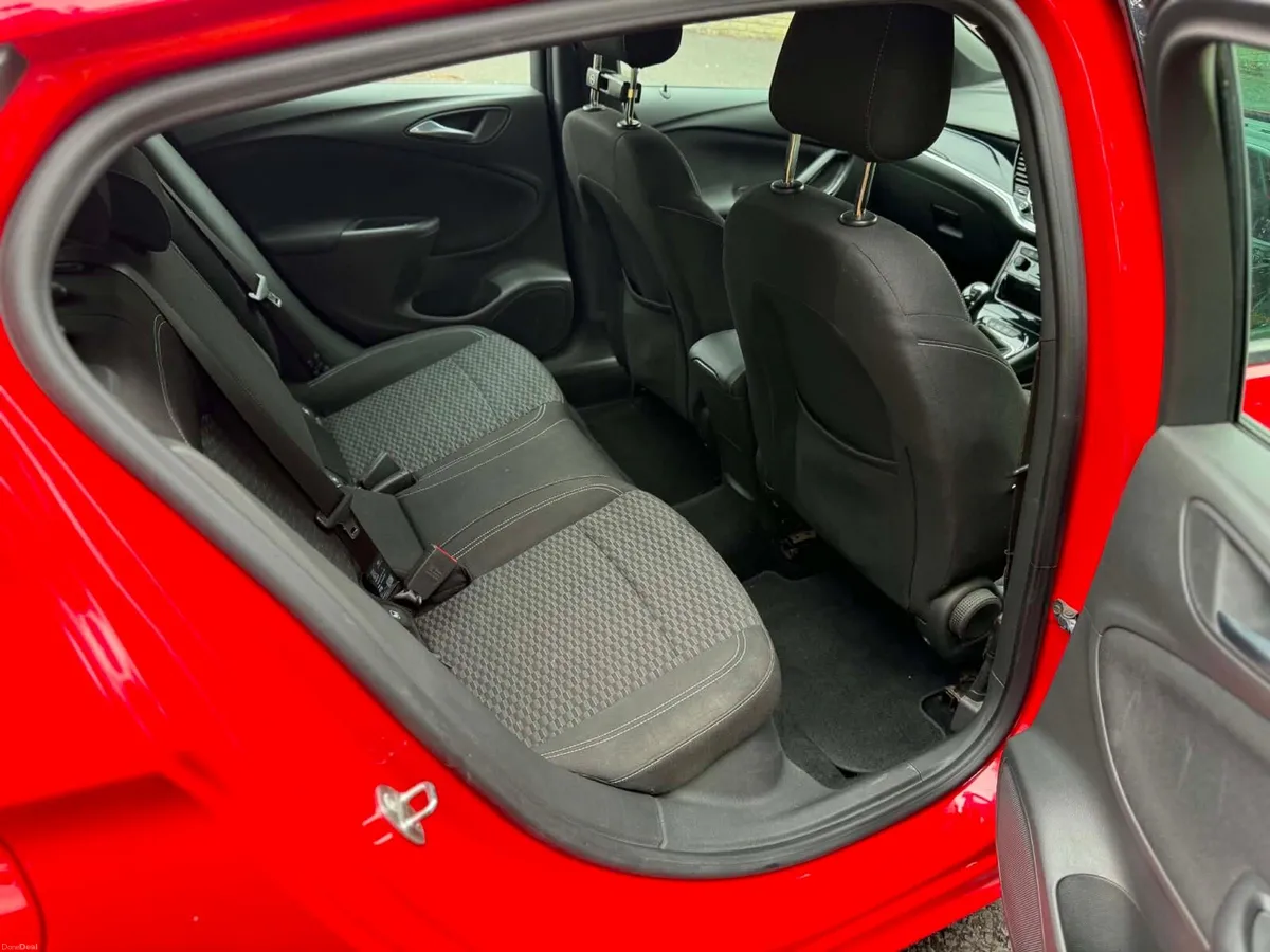 2017 Opel Astra Sri 1.6L diesel nct 03/27 tax04/27 - Image 6
