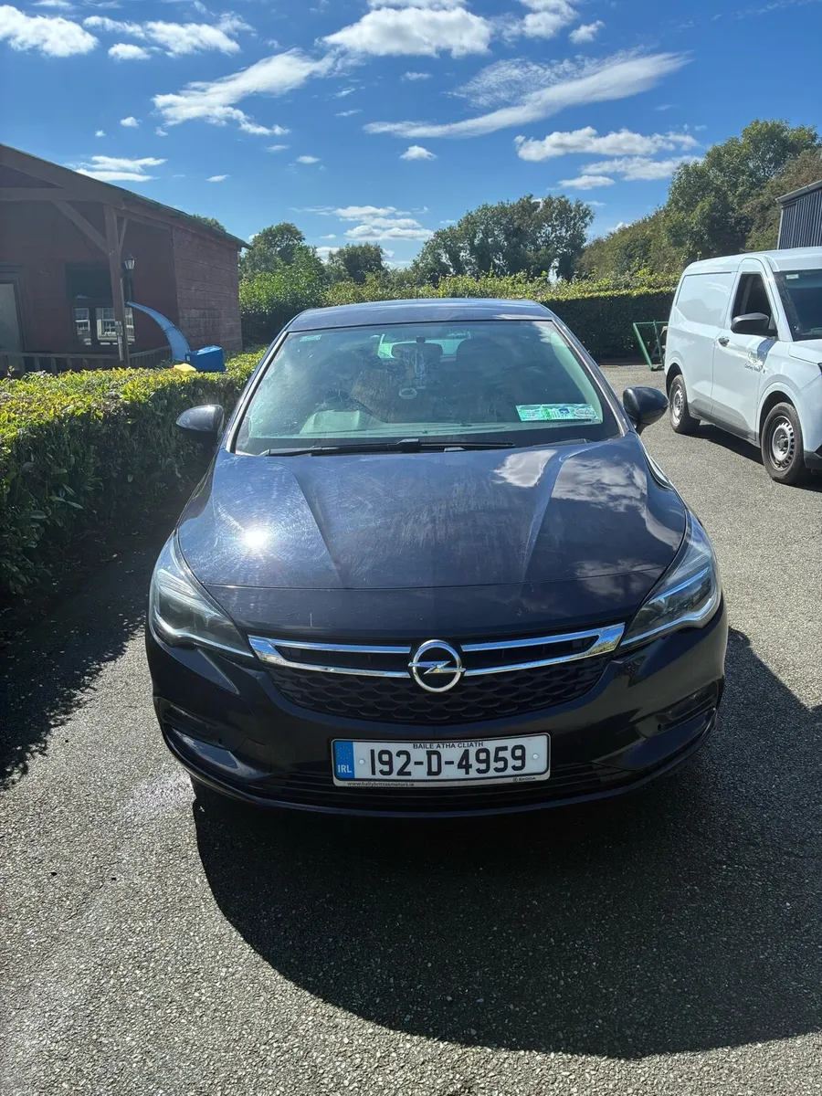 Opel Astra - Image 1