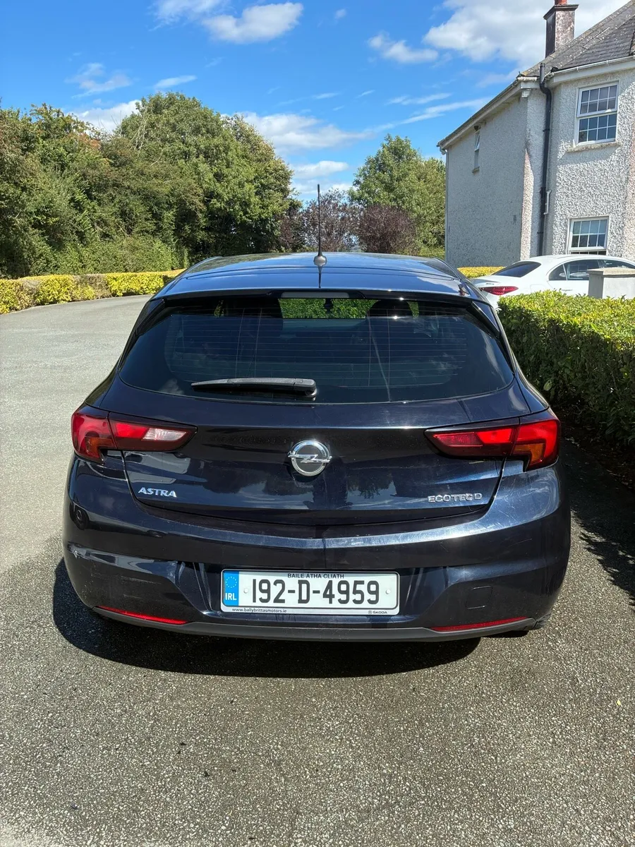 Opel Astra - Image 3