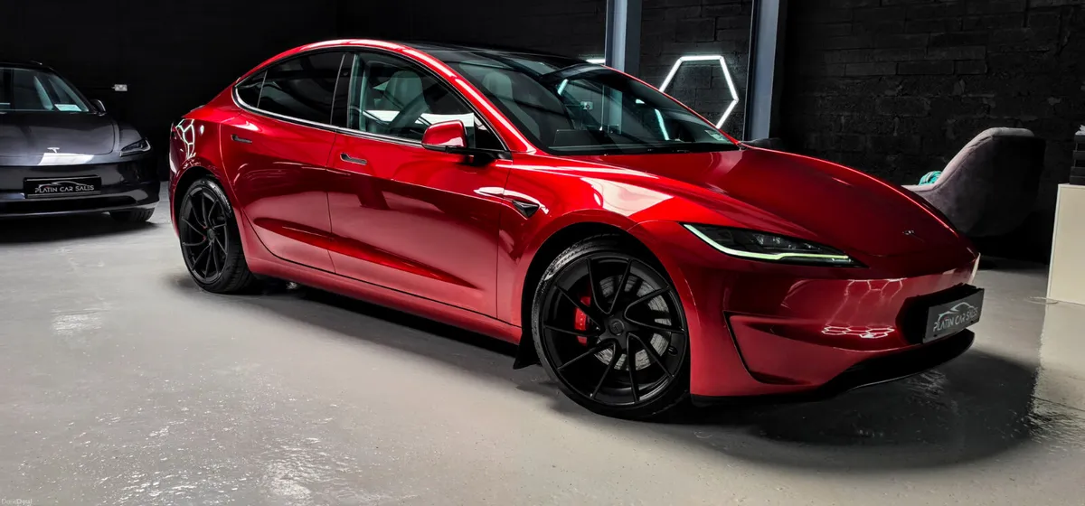 🔥 2024 Tesla Model 3 Performance AWD Ultra Red - Image 4