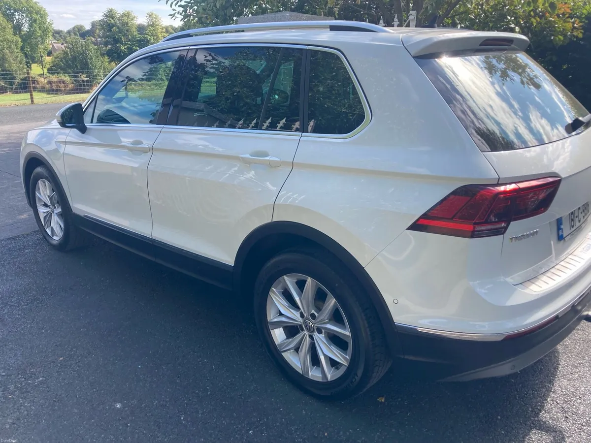 181 2.0 lt  Tiguan Tdi Highline 150 - Image 4