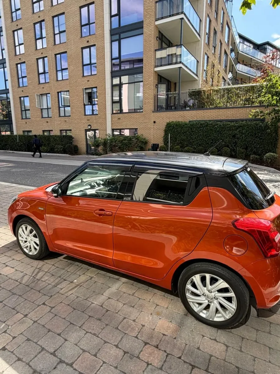2021 Suzuki Swift 1.2 Automatic | 26k km| NCT 2028 - Image 5