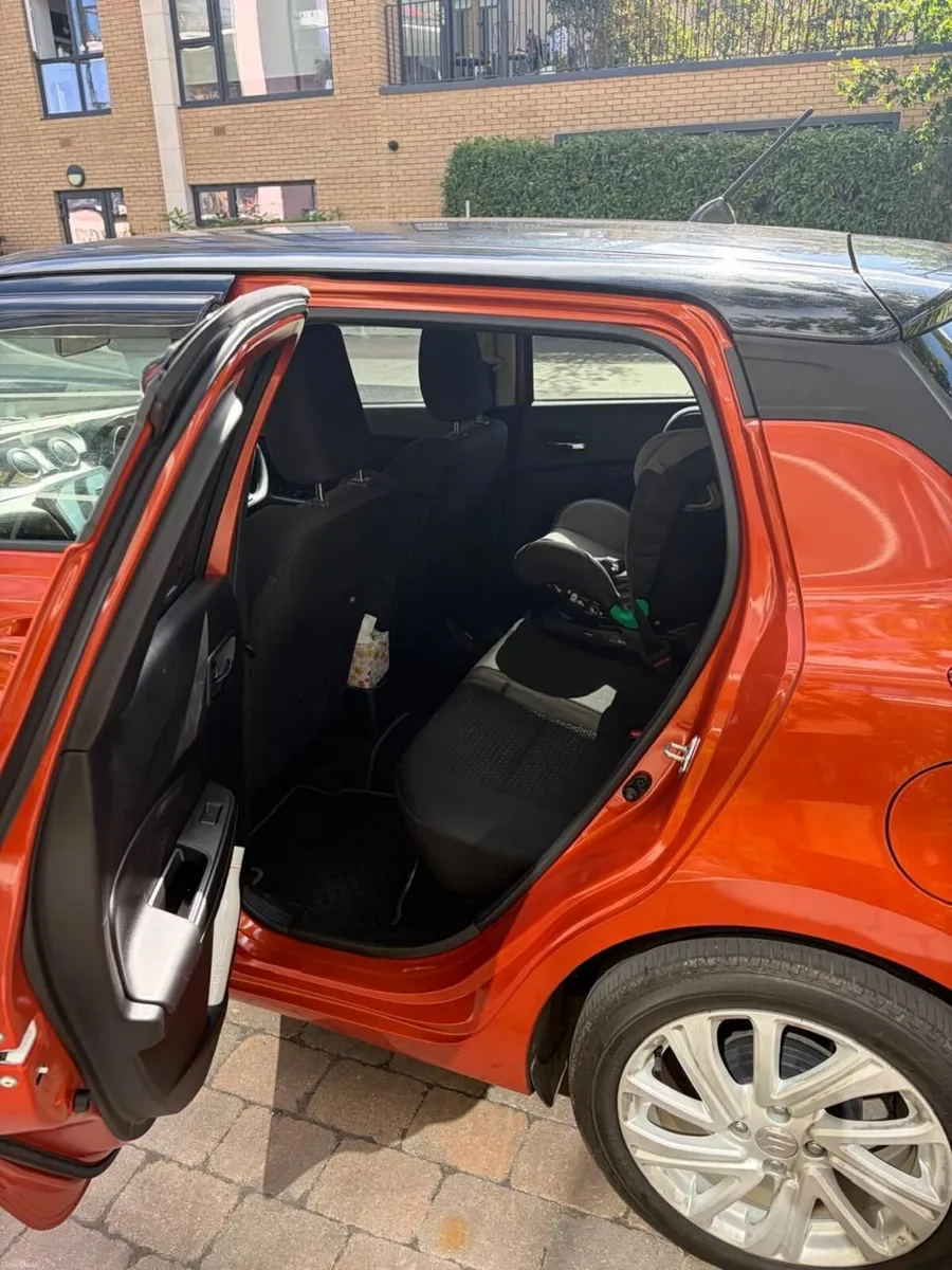 2021 Suzuki Swift 1.2 Automatic | 26k km| NCT 2028 - Image 6