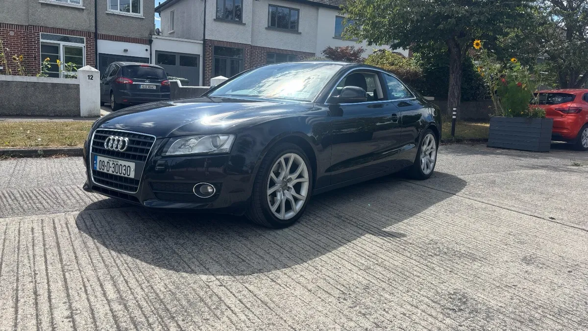 Low milage Audi A5 2009 - Image 2