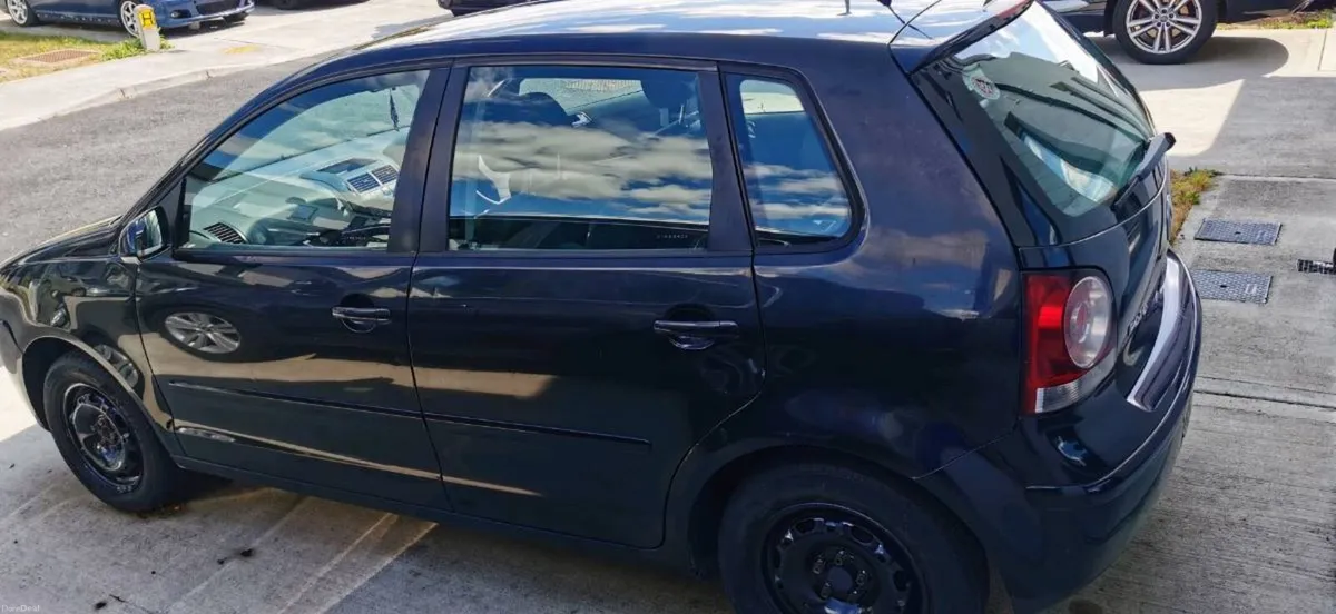 Volkswagen polo - Image 3