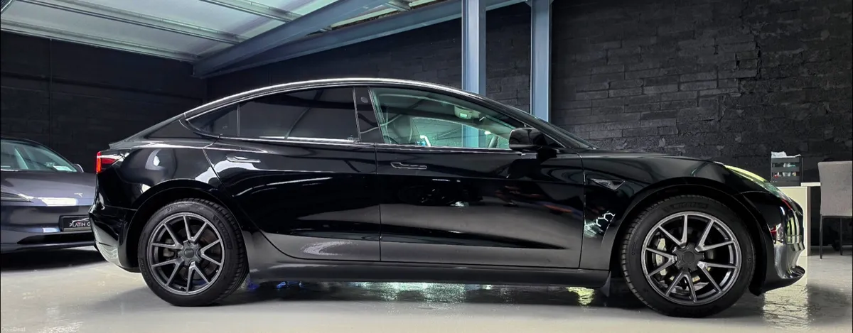 🔥 2022 Tesla Model 3 AWD Long Range - Image 5