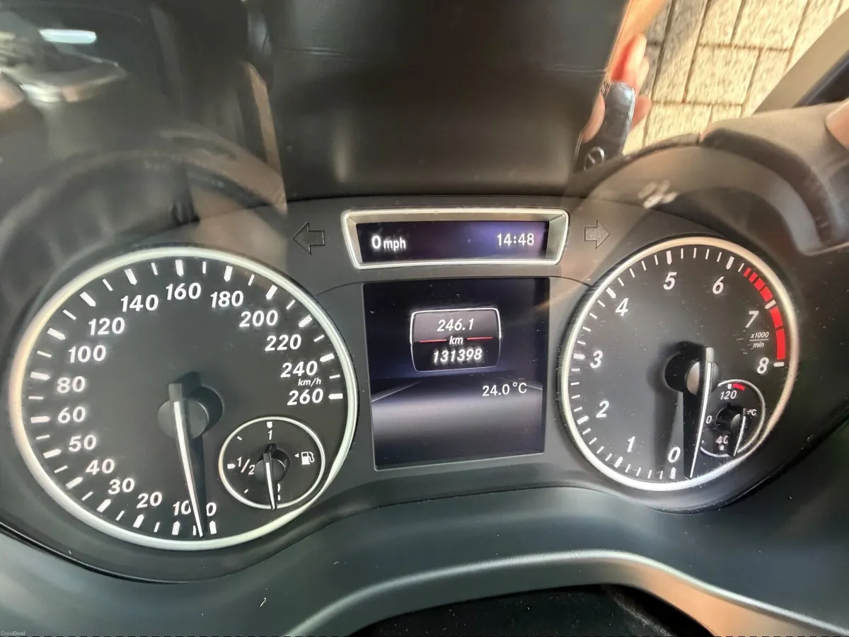 Mercedes-Benz A-Class 2015 - Image 4