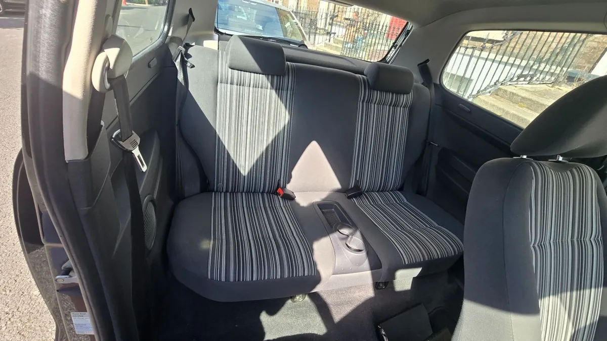 Volkswagen Fox 2009 - Image 5