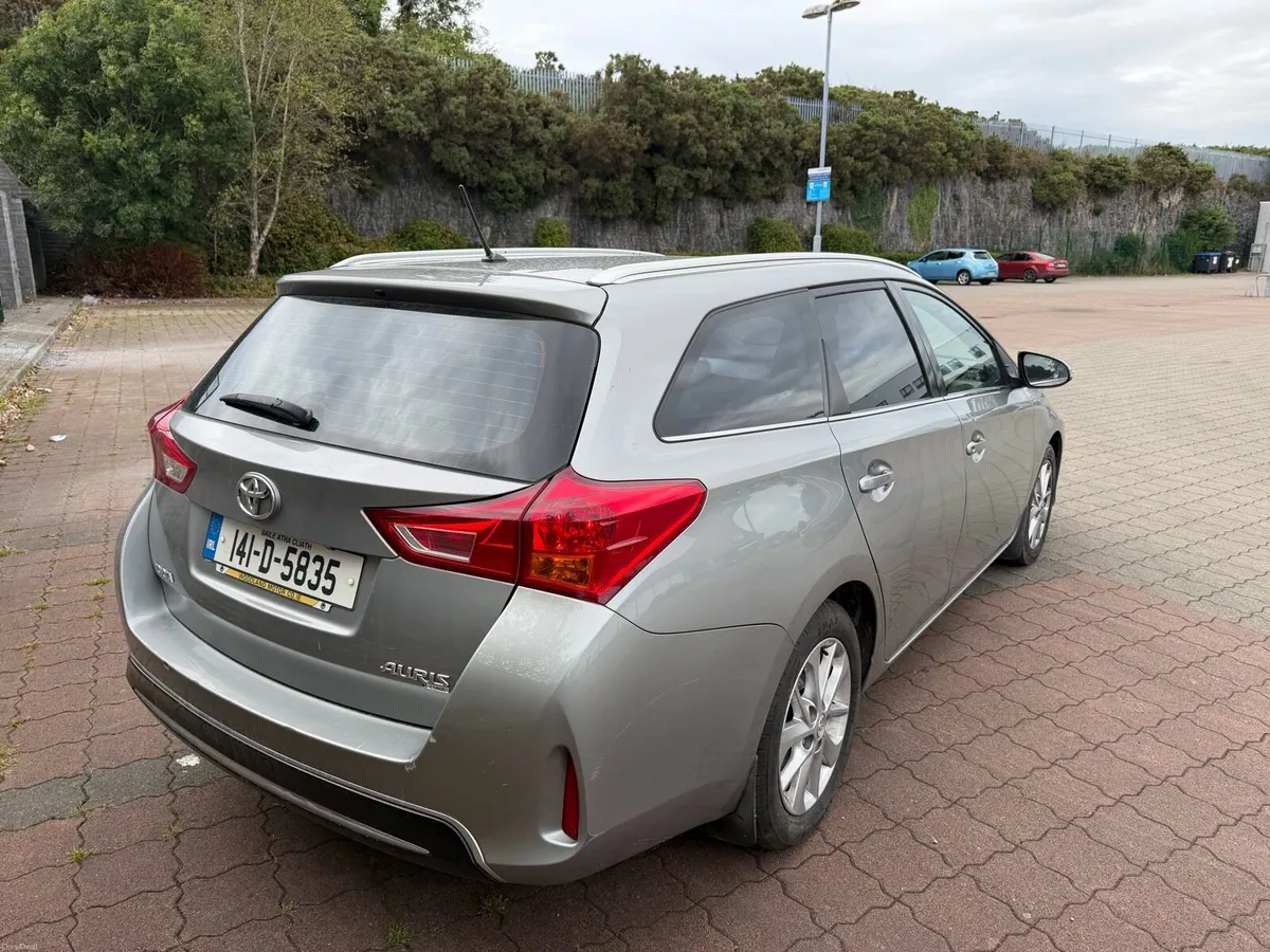 2014 TOYOTA AURIS ESTATE  NEW NCT TODAY - Image 4