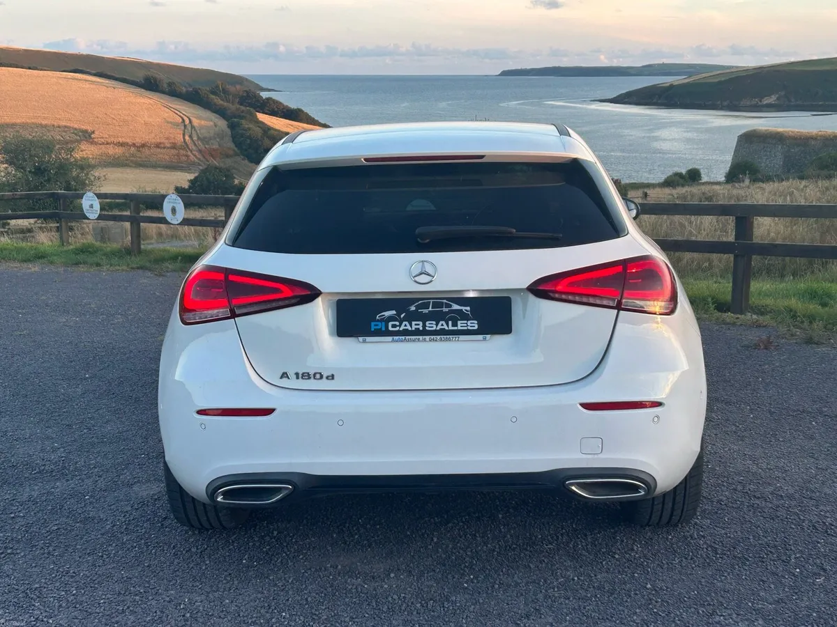 Mercedes-Benz A Class 180d Sport plus - AUTOMATIC - Image 4