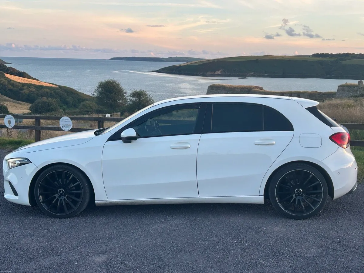 Mercedes-Benz A Class 180d Sport plus - AUTOMATIC - Image 6