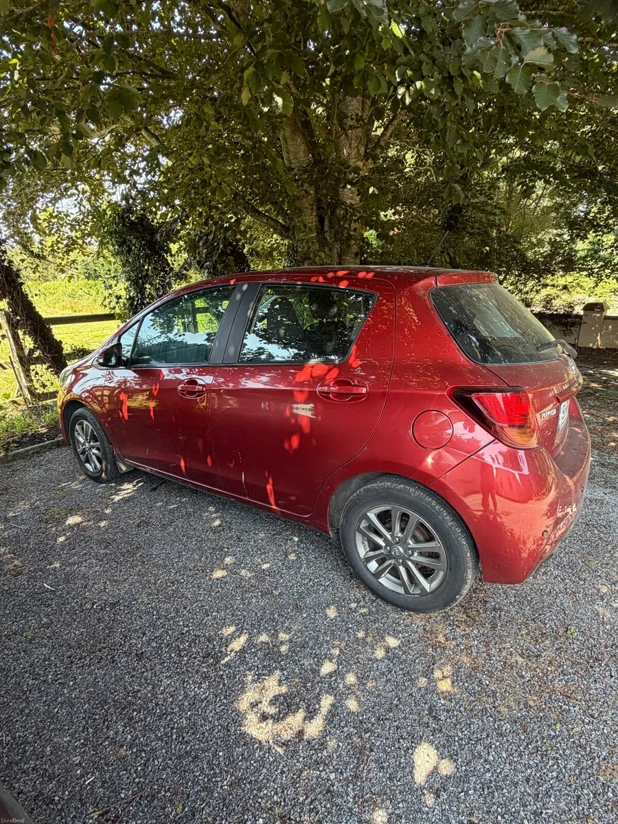 Toyota Yaris - Image 2