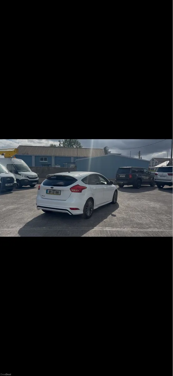 Ford focus STLINE - Image 4
