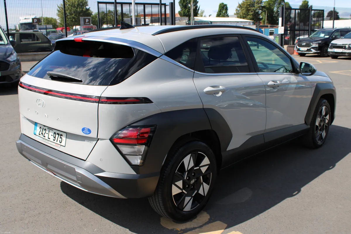 Hyundai KONA 2024 - Image 5