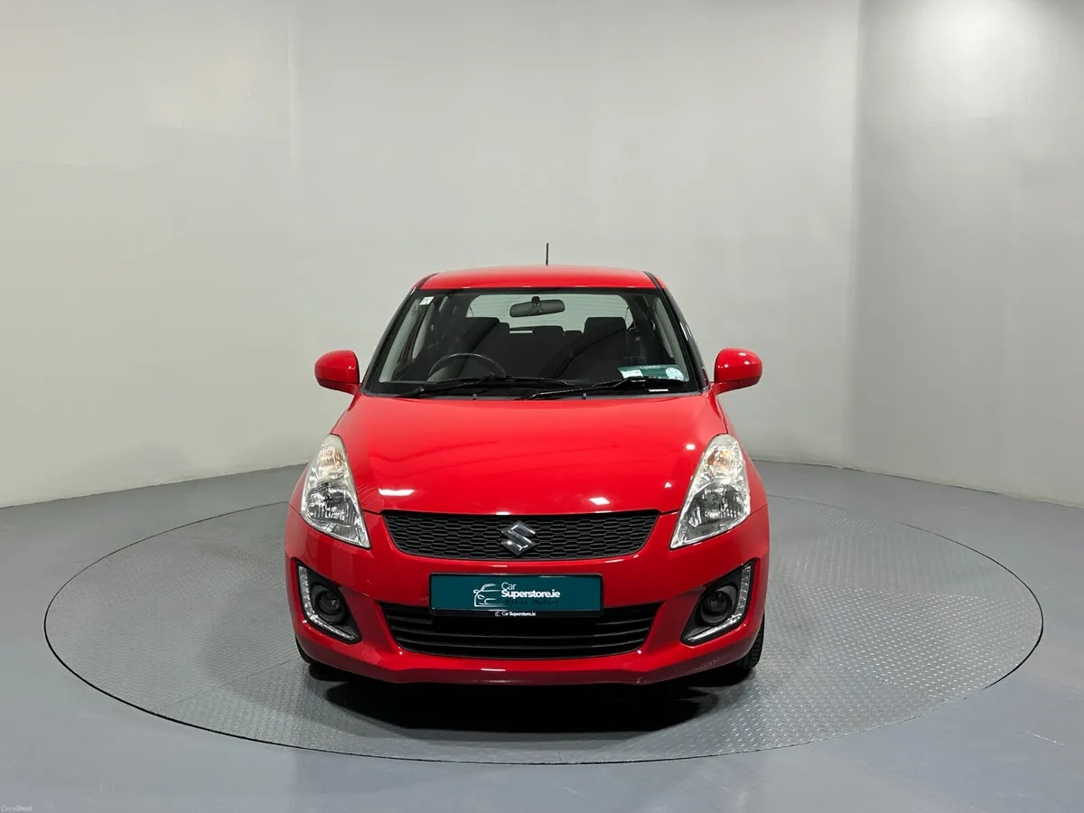 Suzuki Swift 1.2 GL 151 (2015) - Image 2