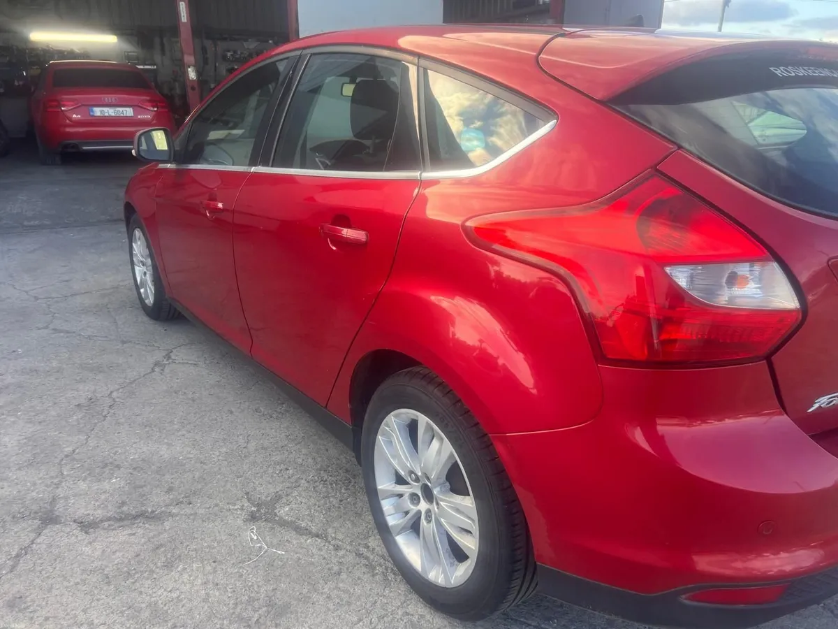 Ford Focus 2012 - Image 3